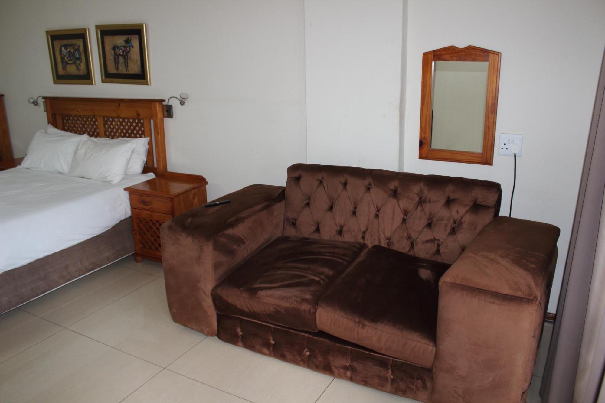 Purple Olive Guest House Pretoria-Noord Exteriör bild